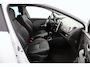 Renault Clio Estate 1.2 GT/ Automaat/ Stoelverw./ Sportstoelen/ 17''LMV/ Flippers/ Keyless/ LEDER/ Clima/ Cruise/ Navi/ Multi.Stuur/ Elek.Pakket/ Isofix/ PDC Achter.