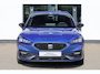 SEAT Leon Sportstourer 1.5 TSI e-Hybrid FR Business 204PK / 150kW, Achteruitrijcamera, 3-zone Climatronic, Apple Carplay & Android Auto, dodehoeksensor, adaptive cruise control, grootlichtassistent, keyless start, volledig digitaal instrumentenpaneel (Virtual Cockpit), black pack (18'' LMV zwart, spiegelkappen. achterspoiler & sideskirts uitgevoerd in zwart), parkeersensoren voor & achter (pdc)