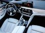 BMW 5-Serie M550i xDrive High Executive dealer O.H., pano, HUD