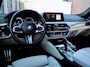 BMW 5-Serie M550i xDrive High Executive dealer O.H., pano, HUD