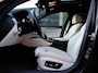 BMW 5-Serie M550i xDrive High Executive dealer O.H., pano, HUD