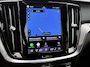 Volvo S60 2.0 B4 Plus Dark Sport interieur | Trekhaak | 19 inch | Camera |