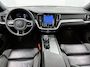 Volvo S60 2.0 B4 Plus Dark Sport interieur | Trekhaak | 19 inch | Camera |