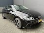 Volkswagen Polo 1.0 TSI Life Airco - Apple carplay - Navigatie - Parkeersensoren voor en achter - Licht metalen velgen 17 inch - Radio - Regensensor - Cruise control - Led verlichting - Bluetooth - Elektrische ramen - Start/stop systeem - Stuur leder - Stuur multifunctioneel - Centrale vergrendeling met afstandsbediening