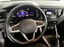 Volkswagen Polo 1.0 TSI Life Airco - Apple carplay - Navigatie - Parkeersensoren voor en achter - Licht metalen velgen 17 inch - Radio - Regensensor - Cruise control - Led verlichting - Bluetooth - Elektrische ramen - Start/stop systeem - Stuur leder - Stuur multifunctioneel - Centrale vergrendeling met afstandsbediening