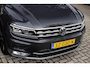 Volkswagen Tiguan 2.0 TSI 4Motion Highline | Carplay | Head up | Sport stoelen |