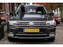 Volkswagen Tiguan 2.0 TSI 4Motion Highline | Carplay | Head up | Sport stoelen |