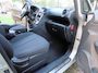 Kia Carens 2.0 CVVT X-ecutive Ecc Pdc Lm Velgen trekhaak