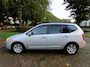 Kia Carens 2.0 CVVT X-ecutive Ecc Pdc Lm Velgen trekhaak