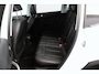 Peugeot 2008 1.2 PureTech Allure/ D-Riem Verv 100.000KM!/ Automaat/ Pano-Dak/ Stoelverw./ Camera/ LEDER/ Apple+Android/ Clima/ Navi/ Cruise/ Bluetooth/ Elek.pakket/ Isofix/ PDC V+A.