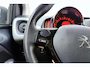 Peugeot 108 1.0 e-VTi Première | Trekhaak | Keyless start | Climate control | Lichtmetalen velgen |