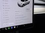 Tesla Model Y RWD 300PK LFP SOH 90% Trekhaak Warmtepomp Leder Camera's Elek.Stoelen+Memory Google®-Navi Panoramadak Stoel+Stuurverwarming Privacy Glas Lmv 19" Led Draadloos Tel. Laden Isofix AMD Ryzen™ Premium Audio 1.600KG Trekgewicht 1e Eigenaar Origineel Nederlandse Auto