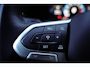 Volkswagen Golf 1.5 TSI Life Ecc Acc Navi Carplay Trekhaak LED