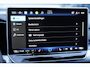 Volkswagen Golf 1.5 TSI Life Ecc Acc Navi Carplay Trekhaak LED