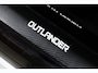 Mitsubishi Outlander 2.0 Executive Edition 7-Persoons Trekhaak, Alcantara, Camera, Goed onderhouden, Stoelverwarming,