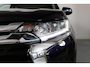Mitsubishi Outlander 2.0 Executive Edition 7-Persoons Trekhaak, Alcantara, Camera, Goed onderhouden, Stoelverwarming,