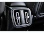 Volvo XC40 2.0 B4 Momentum Business Camera, Stoel/Stuurverwarming, Trekhaak, Cruise Control