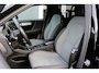 Volvo XC40 2.0 B4 Momentum Business Camera, Stoel/Stuurverwarming, Trekhaak, Cruise Control