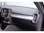 Volvo XC40 2.0 B4 Momentum Business Camera, Stoel/Stuurverwarming, Trekhaak, Cruise Control