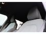Volvo XC40 2.0 B4 Momentum Business Camera, Stoel/Stuurverwarming, Trekhaak, Cruise Control