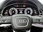 Audi Q8 55 TFSI e quattro Pro Line S | Glazen panoramadak | Bang & Olufsen Premium 3D | Comfortsleutel | Trekhaak | Optiekpakket Zwart Plus | leder Bekleding met S-logo |  Lichtpakket plus | Glas Donker Tint | Comfortsleutel | Elektrische Voorstoelen | Uitgebreide voorverwarming.
