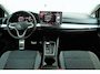 Volkswagen Golf Variant 1.5 eTSI 150pk DSG Life 'Goal' | Trekhaak Wegklapbaar | 360° Camera's | Allseason Banden