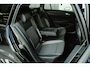 Volkswagen Golf Variant 1.5 eTSI 150pk DSG Life 'Goal' | Trekhaak Wegklapbaar | 360° Camera's | Allseason Banden