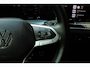Volkswagen Golf Variant 1.5 eTSI 150pk DSG Life 'Goal' | Trekhaak Wegklapbaar | 360° Camera's | Allseason Banden