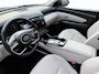 Hyundai Tucson 1.6 T-GDI PHEV Premium Sky 4WD | Zeer compleet | Open dak | Unieke bekleding | Trekhaak | 360 graden camera | Stoel koeling & verwarming |