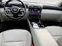 Hyundai Tucson 1.6 T-GDI PHEV Premium Sky 4WD | Zeer compleet | Open dak | Unieke bekleding | Trekhaak | 360 graden camera | Stoel koeling & verwarming |