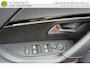 Peugeot 2008 1.2 PURETECH 131PK AUTOMAAT GT-LINE ZEER LUXE!!! PANORAMADAK FOCAL TREKHAAK LEDER STOELVERWARMING CAMERA ELECTR.STOEL+MASSAGE 17INCH 4X ZGAN ALL SEASON BANDEN ANDROID/APPLECARPLAY NAVI ADAPTIEVE CRUISE ENZ...