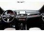 BMW X1 xDrive20i xLine Aut. [ Panoramadak Head-up Leder Stoelverwarming ]