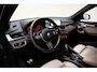 BMW X1 xDrive20i xLine Aut. [ Panoramadak Head-up Leder Stoelverwarming ]