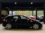 Volkswagen Golf 1.5 eTSI R-Line #Pano/Standkachel/ACC/Stoelverwarming voor en achter