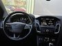 Ford Focus Wagon 125PK Titanium Navigatie/Parkeerhulp/Bluetooth/Stoelverwarming