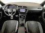 Volkswagen Tiguan 1.4 TSI eHybrid R-Line Business+ I Elek. Trekhaak I Adaptive Cruise I Stoel- en Stuurverwarming I Camera I Elek. Achterklep I CarPlay I