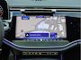 Mercedes-Benz E-klasse 300 e AMG Line VOL *Luchtvering | Achterasbesturing | Burmester | Pano | Passenger Display | Stoelventilatie | Trekhaak | Digital Light | HUD | 360 cam*