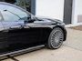 Mercedes-Benz E-klasse 300 e AMG Line VOL *Luchtvering | Achterasbesturing | Burmester | Pano | Passenger Display | Stoelventilatie | Trekhaak | Digital Light | HUD | 360 cam*