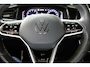 Volkswagen T-Roc 1.5 TSI R-Line DSG Automaat Blackstyle Navigatie | Climate Control | El. Achterklep | Camera | 4-Seizoenen banden