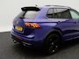 Volkswagen Tiguan 1.5 TSi 150 Pk Automaat R-Line Business | Black Style | Trekhaak | Panoramadak | Camera | Adaptive Cruise | Navigatie | 19 Inch | 56.359 Km !!