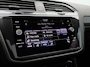 Volkswagen Tiguan 1.5 TSi 150 Pk Automaat R-Line Business | Black Style | Trekhaak | Panoramadak | Camera | Adaptive Cruise | Navigatie | 19 Inch | 56.359 Km !!