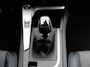 Peugeot 308 1.2 PureTech Allure Pack Business | Carplay | Camera | Navigatie | 17" Lichtmetalen Velgen | Navi | PDC | Half Leder | Climate Control