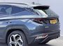 Hyundai Tucson 1.6 T-GDI PHEV Comfort Smart 4WD / Dealer Onderhouden / Fabrieksgarantie tot 9-2028 / Navigatie / Adaptieve Cruise / Stoel & Stuurwiel Verwarming / Keyless /