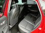 Hyundai Kona Electric EV Premium 64 kWh / 64 kWh accupakket / Volledig elektrisch / Actieradius tot 449 km WLTP / Premium uitvoering / Warmtepomp / Head-up display / Lederen bekleding / Elektrisch verstelbare stoelen / Stoelverwarming en stoelventilatie / Stuurwielverwarming / Adaptieve cruise control / Krell premium audiosysteem / Navigatiesysteem / Achteruitrijcamera / Parkeersensoren voor en achter / Dodehoekdetectie / Apple CarPlay & Android Auto / Keyless entry & start / LED-verlichting