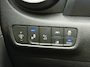 Hyundai Kona Electric EV Premium 64 kWh / 64 kWh accupakket / Volledig elektrisch / Actieradius tot 449 km WLTP / Premium uitvoering / Warmtepomp / Head-up display / Lederen bekleding / Elektrisch verstelbare stoelen / Stoelverwarming en stoelventilatie / Stuurwielverwarming / Adaptieve cruise control / Krell premium audiosysteem / Navigatiesysteem / Achteruitrijcamera / Parkeersensoren voor en achter / Dodehoekdetectie / Apple CarPlay & Android Auto / Keyless entry & start / LED-verlichting