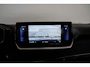 Peugeot 208 1.2 PureTech GT | Panoramdak | Camera | Navigatie | Parkeersensoren | Dodehoek detectie | Apple Carplay & Android Auto |