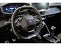 Peugeot 208 1.2 PureTech GT | Panoramdak | Camera | Navigatie | Parkeersensoren | Dodehoek detectie | Apple Carplay & Android Auto |