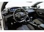 Peugeot 208 1.2 PureTech GT | Panoramdak | Camera | Navigatie | Parkeersensoren | Dodehoek detectie | Apple Carplay & Android Auto |