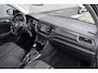 Volkswagen T-Roc 1.5 TSI Style Business Panoramadak, Camera, Stoelverwarming, Adaptive cruise, Trekhaak
