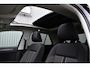Volkswagen T-Roc 1.5 TSI Style Business Panoramadak, Camera, Stoelverwarming, Adaptive cruise, Trekhaak